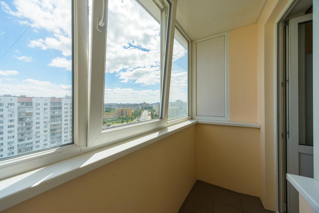 Artal Apartment On Obolonskaya Square 3 Kiev Exterior foto